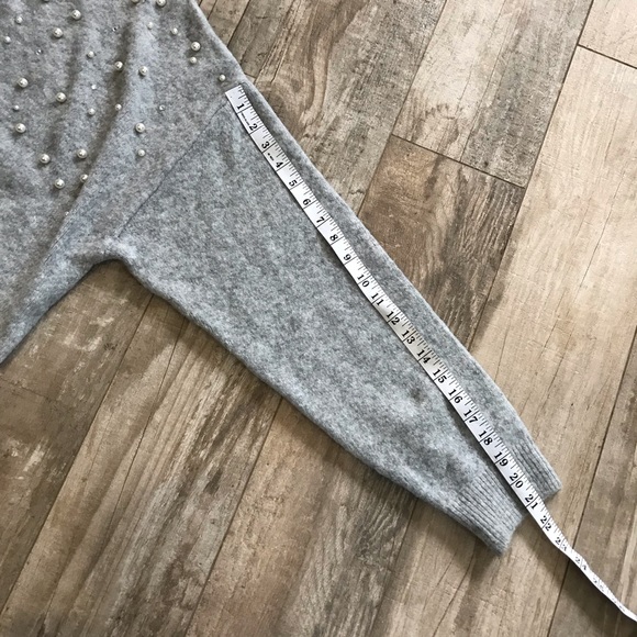 H&M Pearl Accent Wool Blend Gray Pullover Sweater Dressy Modern Preppy - Picture 8 of 11